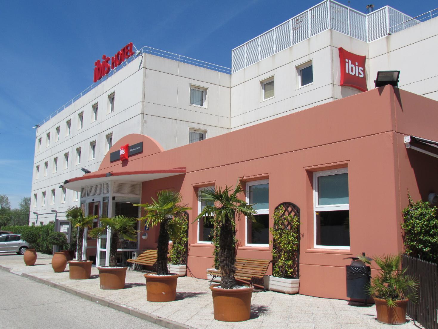 Hotel Ibis Budget Madrid Alcorcon Mostoles Exterior foto